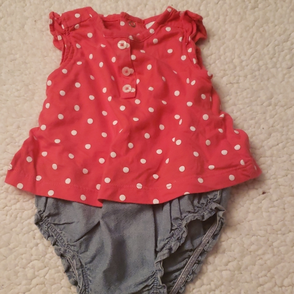 Carter's baby girl bodysuit